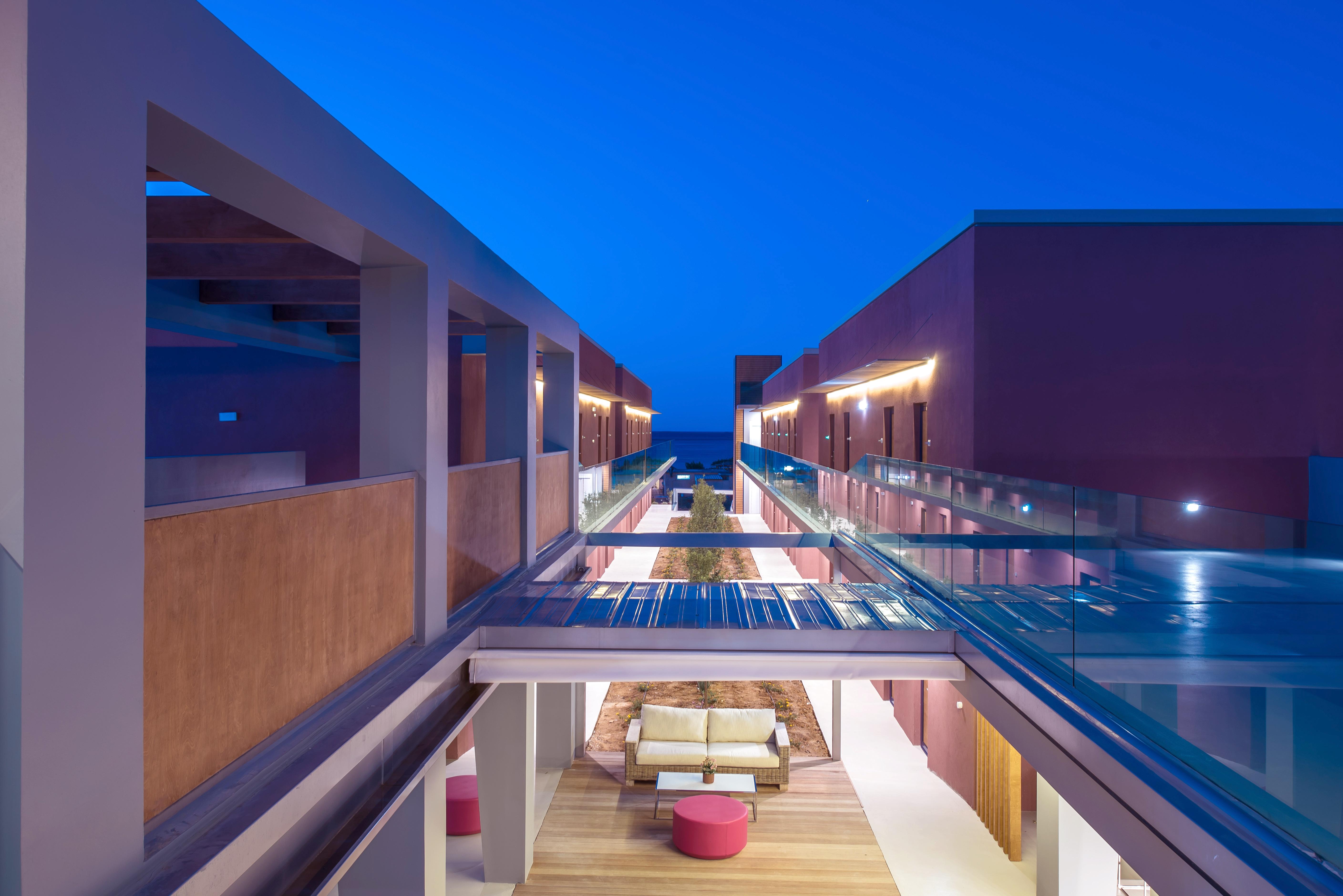 Cooee Corissia Harmony Hotel 耶奥伊乌波利斯 外观 照片