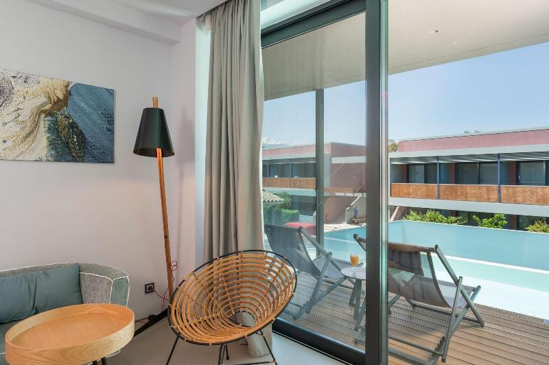 Cooee Corissia Harmony Hotel 耶奥伊乌波利斯 外观 照片